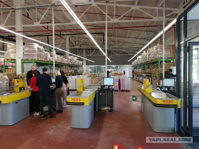 Красноярский дискаунтер в Лейпциге закрыли после драки немцев за продукты