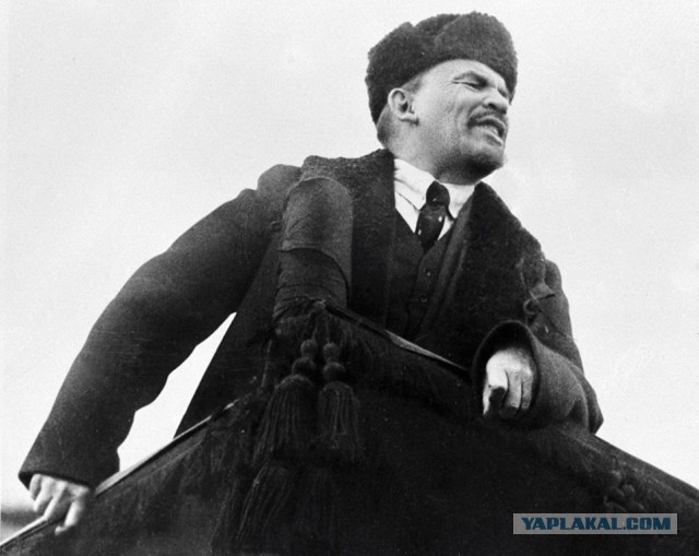 «Красный день календаря». О том как праздновали 7 ноября в СССР