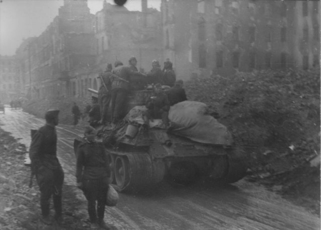 9 Мая, Берлин