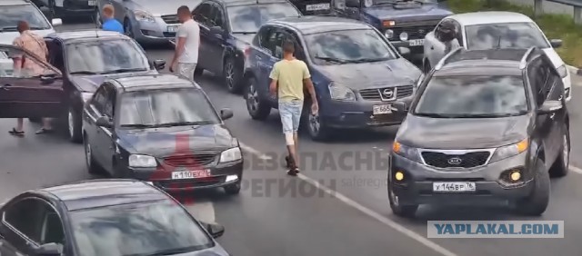 Разборки в Ярославле...