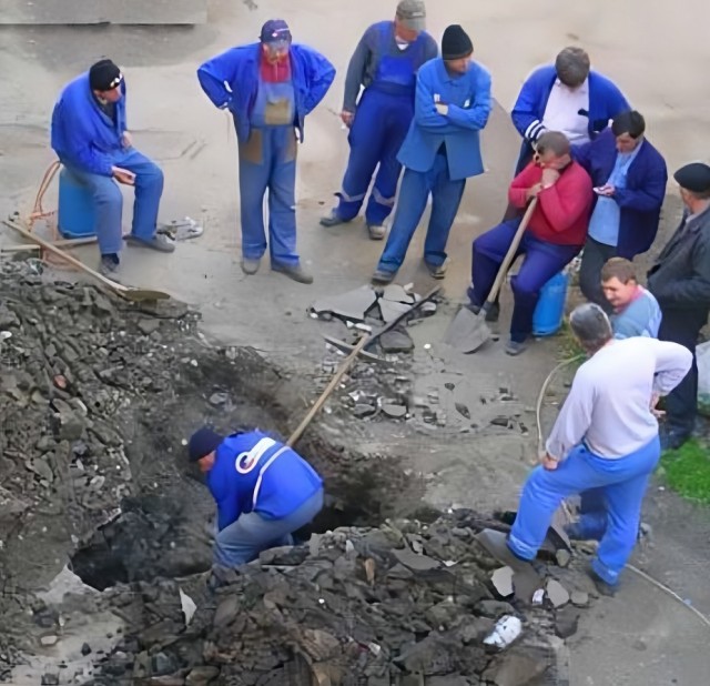 Один из эпизодов массовой работы китайцев