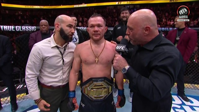 Петр Ян снова чемпион UFC!