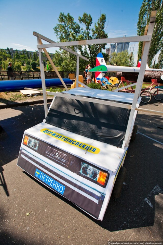 "Кузькина мать" и Red Bull Flugtag 2010