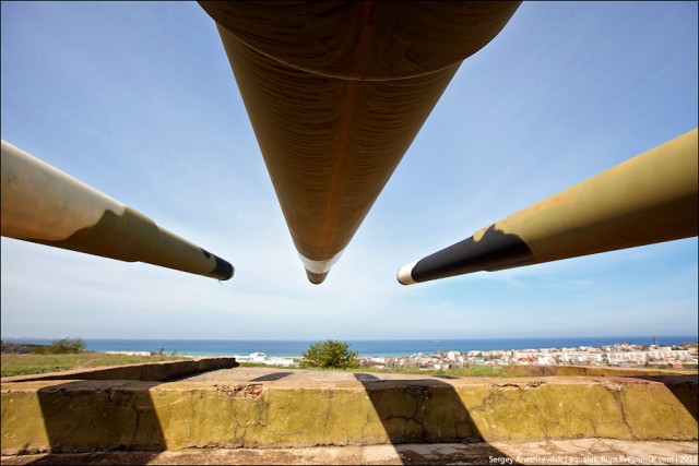 30-я бронебашенная батарея.Форт "Максим Горький-1"