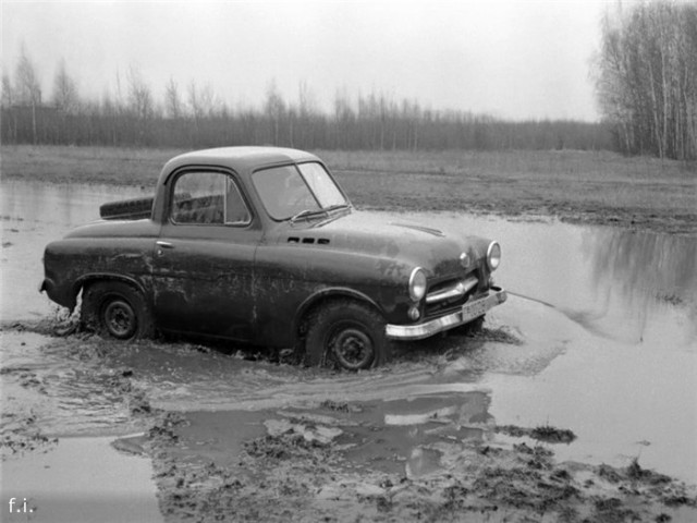 Легковой двухместный автомобиль М-73.