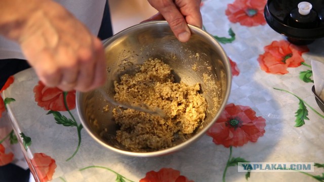 Самый простой песочный пирог с орехами