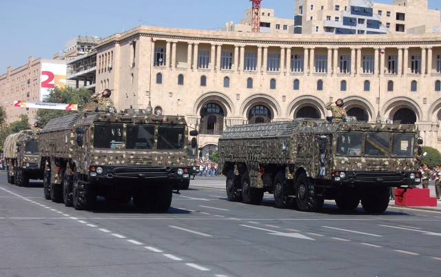 Военный парад в Армении