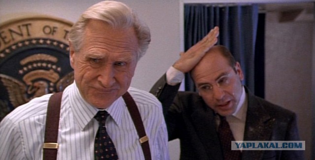 Трамп назначил Маккейна послом во Вьетнам.