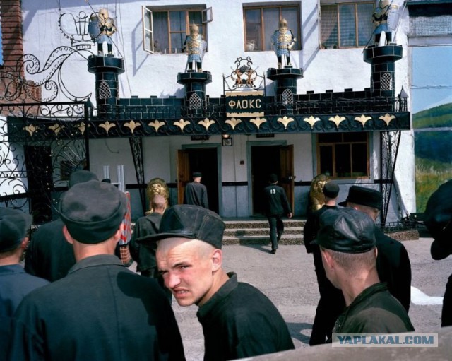 Карл де Кейзер. «Зона» / Zona (2000—2001)