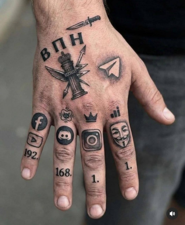 Всякой Хни вам в ленту, дорогие деграданты