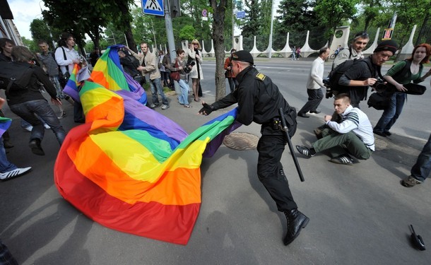 Разойдитесь, пративные!