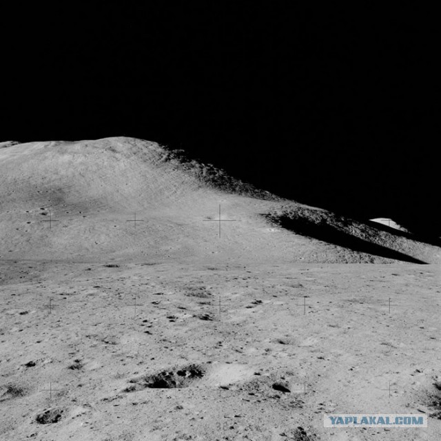 Снимки, заснятые лунной миссией «Аполлон-15»
