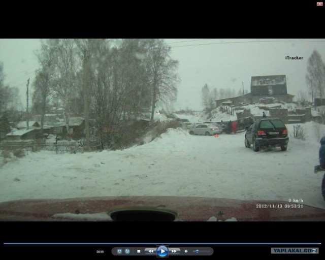 Жертвы первого снега во Владивостоке