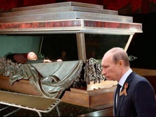 Личный мужской гарем и стул из рабыни. Невероятные приключения полудикой африканской королевы