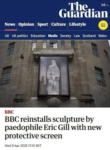 Британская BBC отреставрировала и вернула на место скульптуру знаменитого педофила над входом в свою лондонскую штаб-квартиру.
