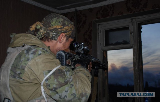 Зачистка аэропорта от войск украинских ВС