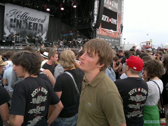 Поездка на крупнейший рок-фестиваль "Rock am Ring"