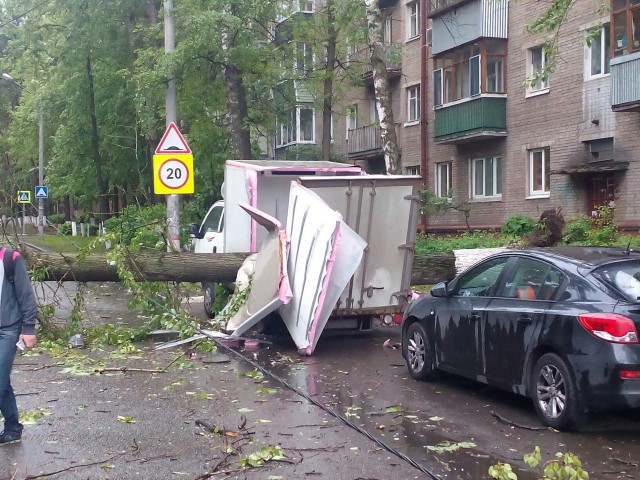 В Москве ураган!