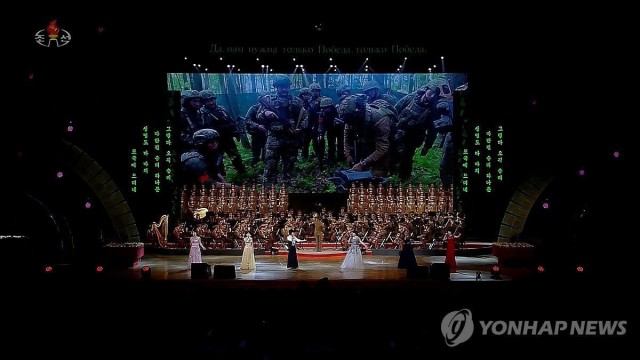 А можно вот этим всем ребятам раздать виды на жительство и паспорта, вместо вон тех @хуенно важных специалистов?