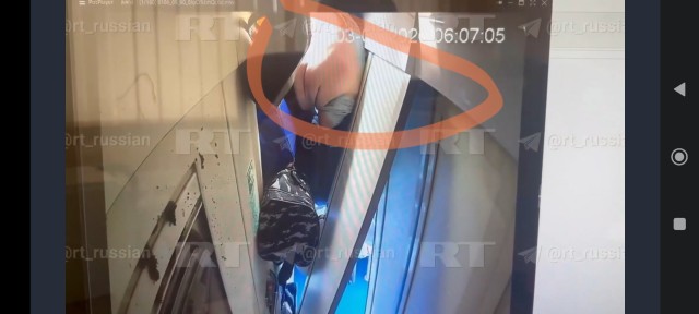 Видео момента схода с рельсов вагонов поезда Москва — Челябинск в Ульяновской области 3 апреля.