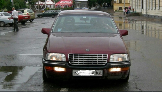 Капсула времени: Opel Omega 1992 года с пробегом 705 км