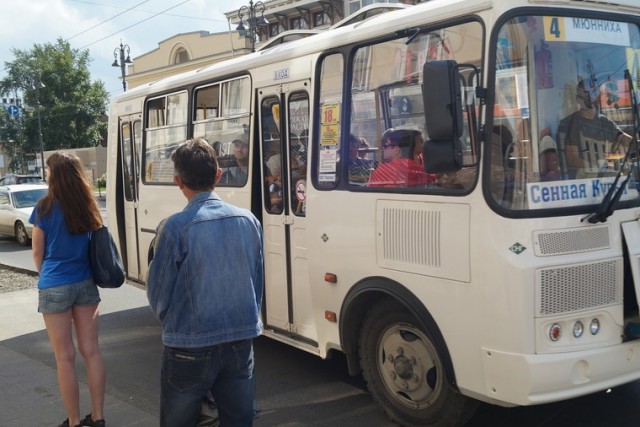 Томича судят за убийство пьяного пассажира маршрутки, пристававшего к женщине с детьми