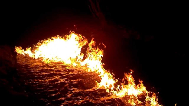 Активисты не выдержали и своими силами очистили канал