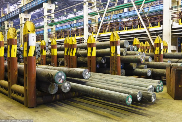 Производство стальных бесшовных труб.