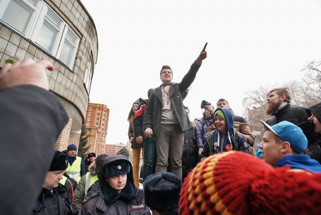 Фото. Как прошло несанкционированное шествие в столице и других городах