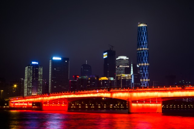 Гуанчжоу. 广州.