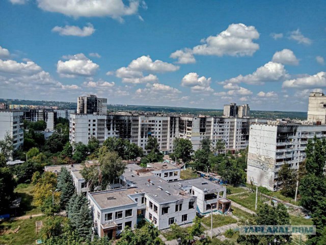 В Белгороде установили первые модульные укрытия