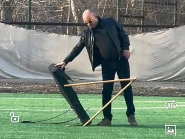 Насчет лучниц, которые тренировались на спортивной площадке