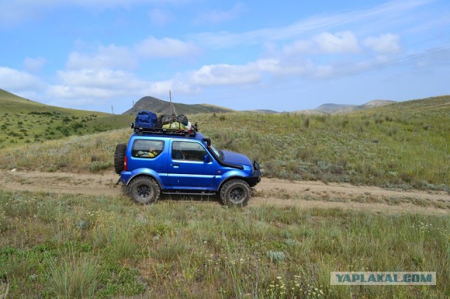 Про Suzuki Jimny и с чем его едят