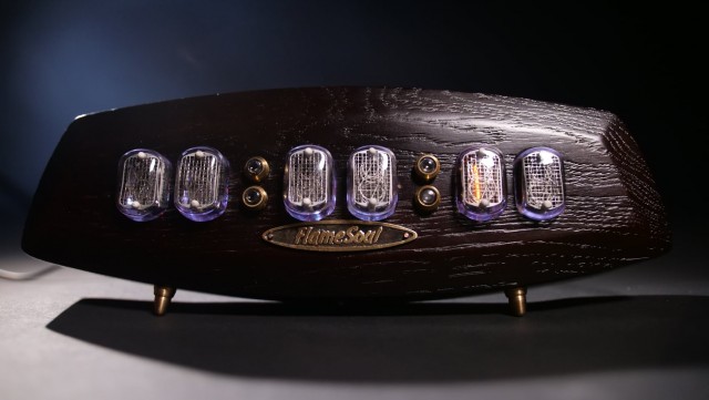 Часы на индикаторах ИН-14 - Nixie clock