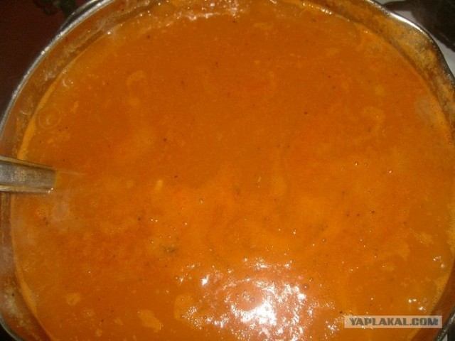 Говяжьи ребрышки в сухом красном вине.