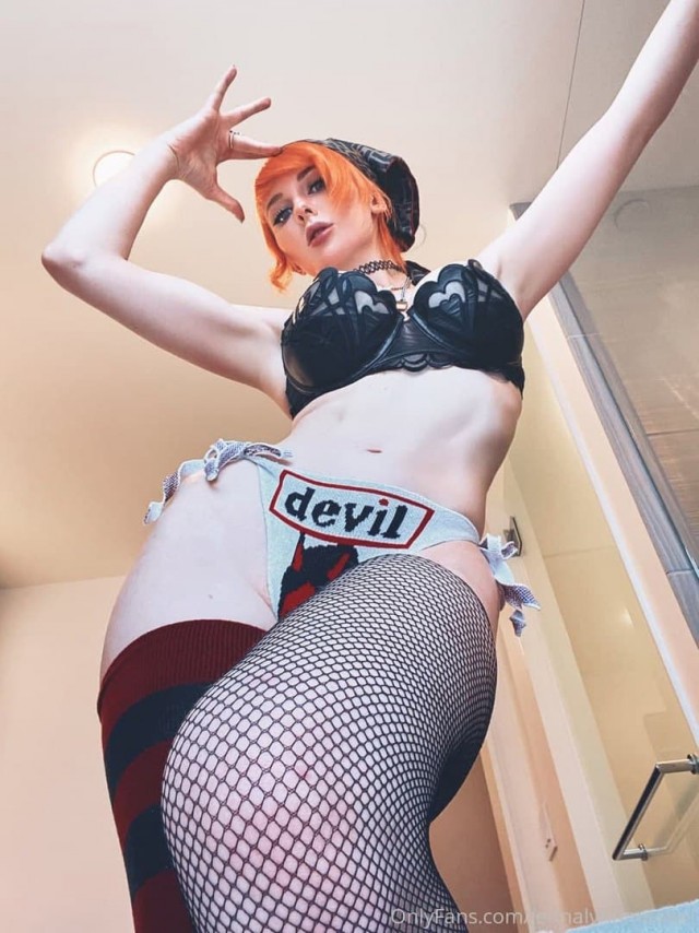 Jenna Lynn Meowri