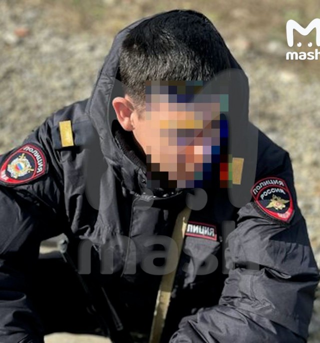 По Новошахтинску Ростовской области и его пригороду ищут мужчину с пулемётом, ранившего полицейских.