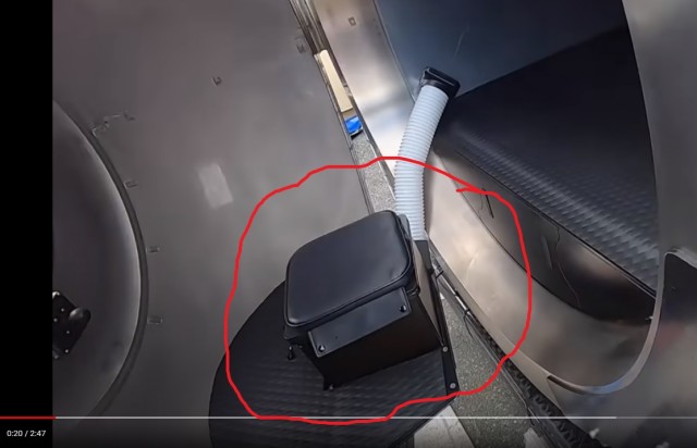 Около «Титаника», где без вести пропал батискаф с туристами, заметили стуки под водой. Но найти их источник пока не удаётся