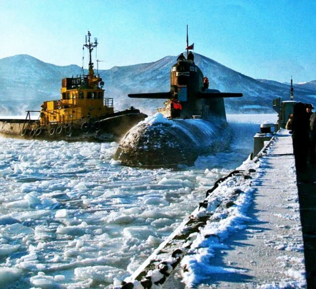 Советский и российский подводный флот на фото