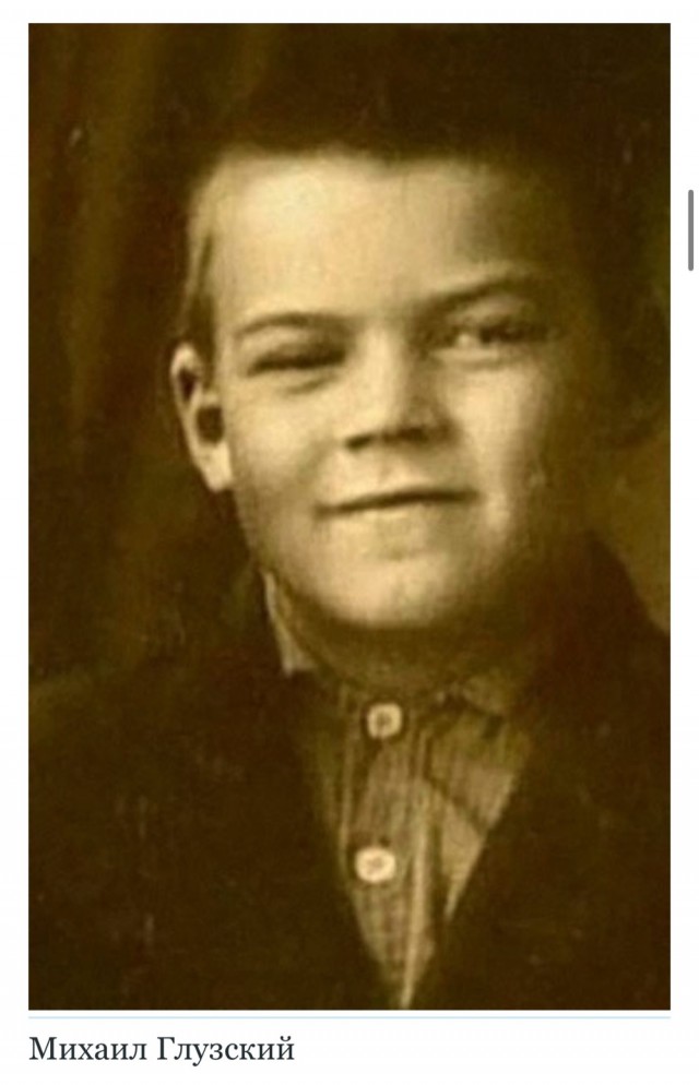 Небольшая фотоподборка известных личностей в детстве и юности