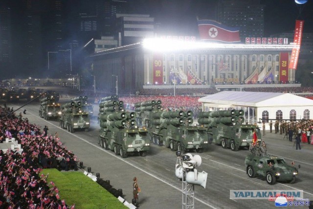 Военный парад в Северной Корее