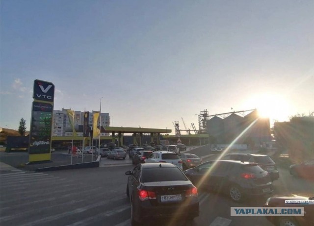В Керчи произошёл взрыв на Крымском мосту около шести утра
