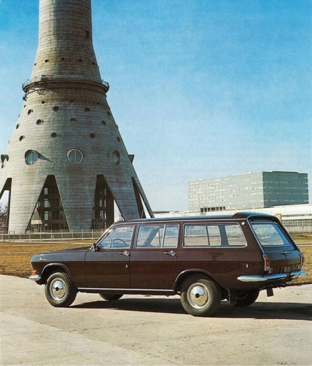 Фотографии из прошлого нашей страны в цвете -100