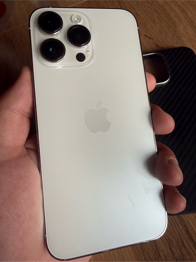 Запродам IPhone 14 Pro Max