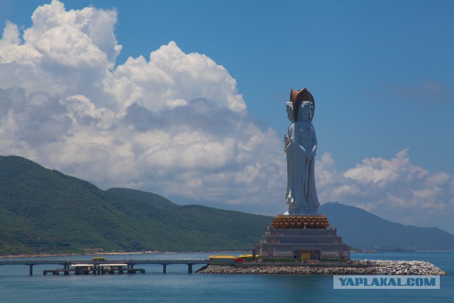 Русская Санья, подлодки и пляжи.