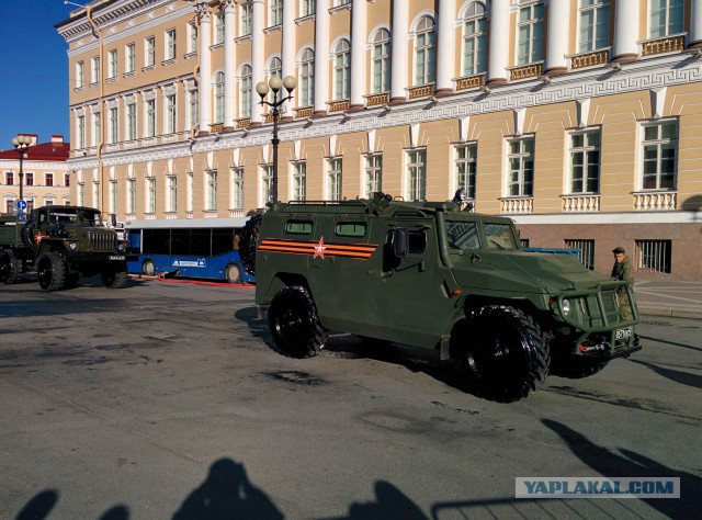 Как в армии колеса чистят