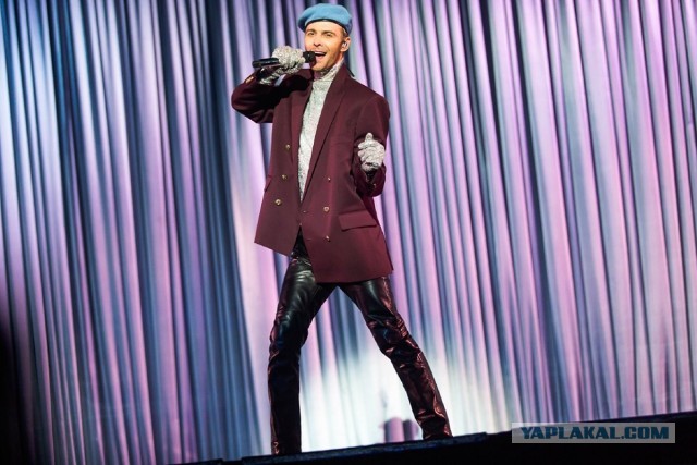 Некоторым "звездам" и не очень запретили въезд в Россию на 50 лет