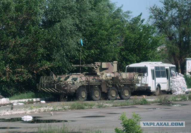 Похоже ребята вскрыли хранилище оружия