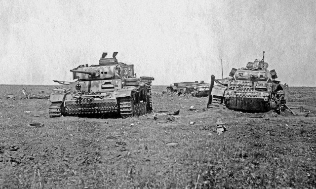 Июнь 1941, Вильнюс. Бой БТ-7 против немецкой колонны