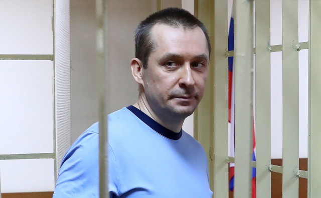 Полковник, остановись! У Захарченко нашли еще полмиллиарда!